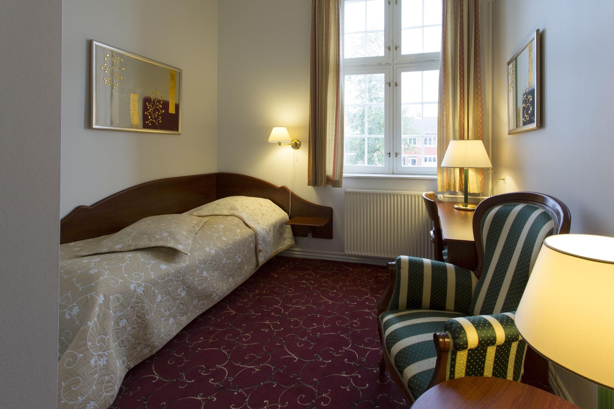 Milling Hotel Park Миддельфарт Экстерьер фото