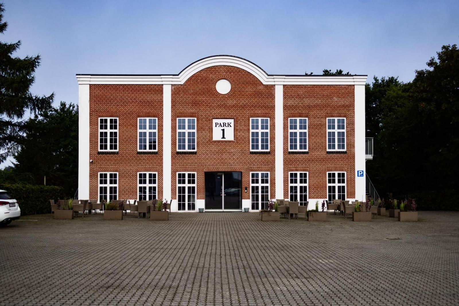 Milling Hotel Park Миддельфарт Экстерьер фото